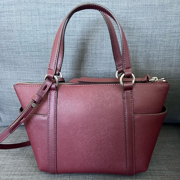 NWT MICHAEL KORS SULLIVAN SMALL CONVERTIBLE TOP ZIP LEATHER TOTE - Picture 10 of 11